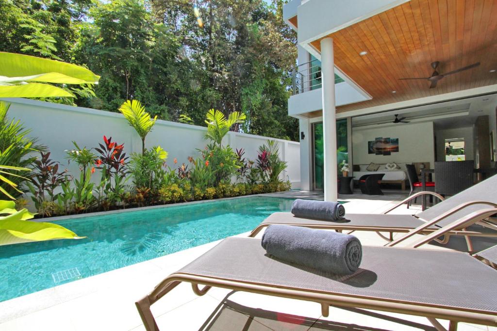 Ya Nui Beach Villas – Phuket
